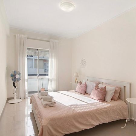 Matinhos House Apartment Faro Bagian luar foto