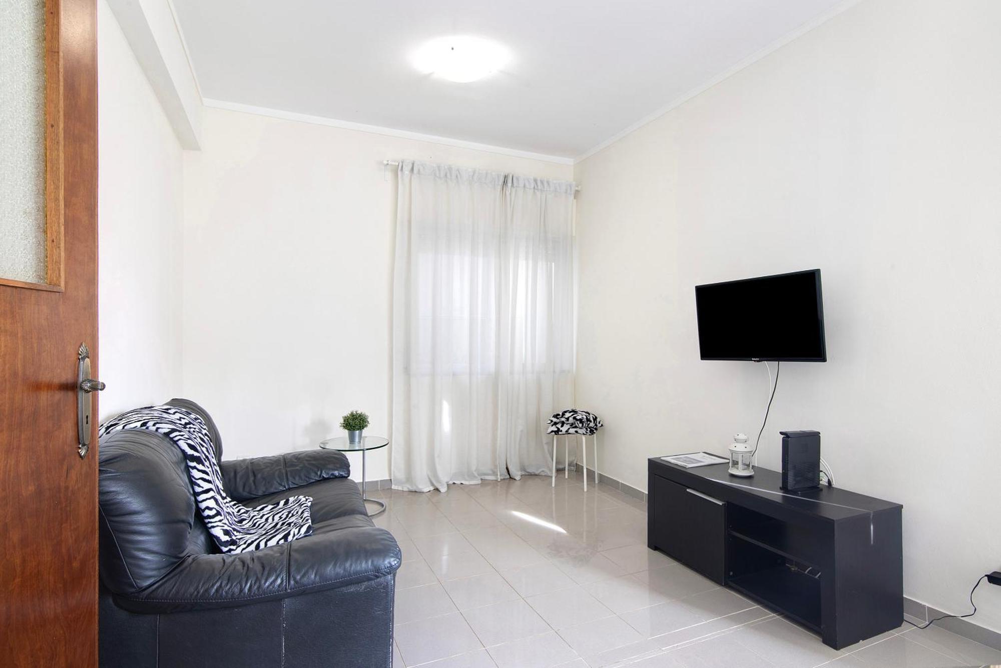 Matinhos House Apartment Faro Bagian luar foto
