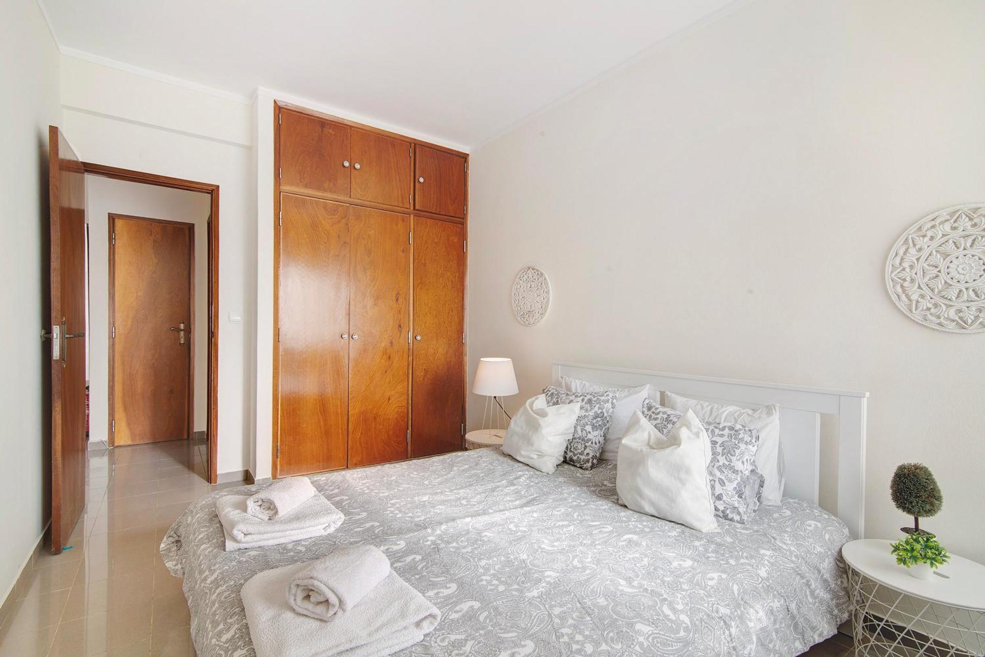 Matinhos House Apartment Faro Bagian luar foto